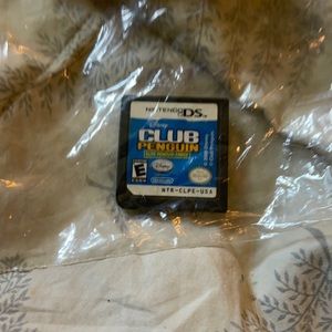 Club Penguin DS game